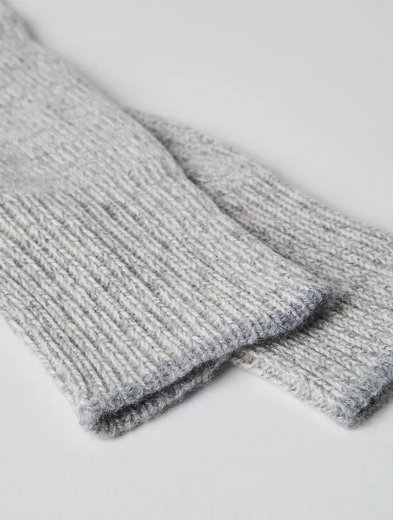 Knit Gloves