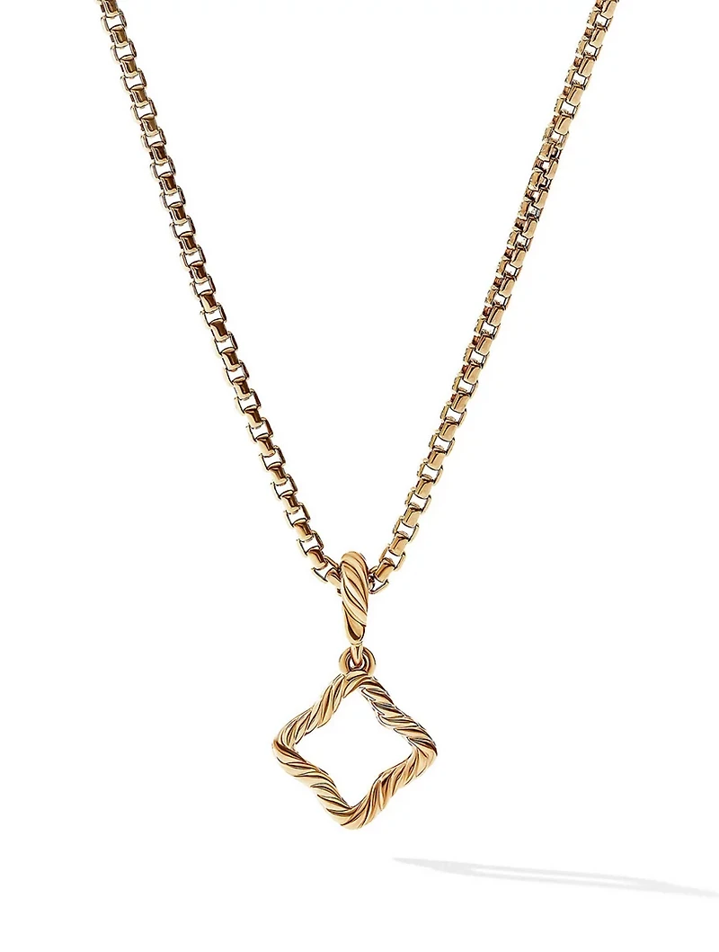 Quatrefoil Amulet In 18k Yellow Gold With Pavé Diamonds