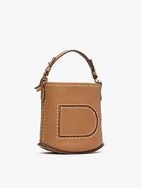 Pin Mini Bucket Taurillon Soft Surpiqué