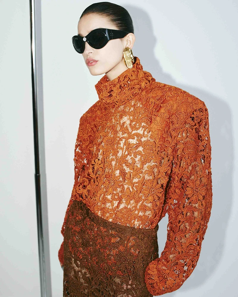 boxy bodysuit guipure lace