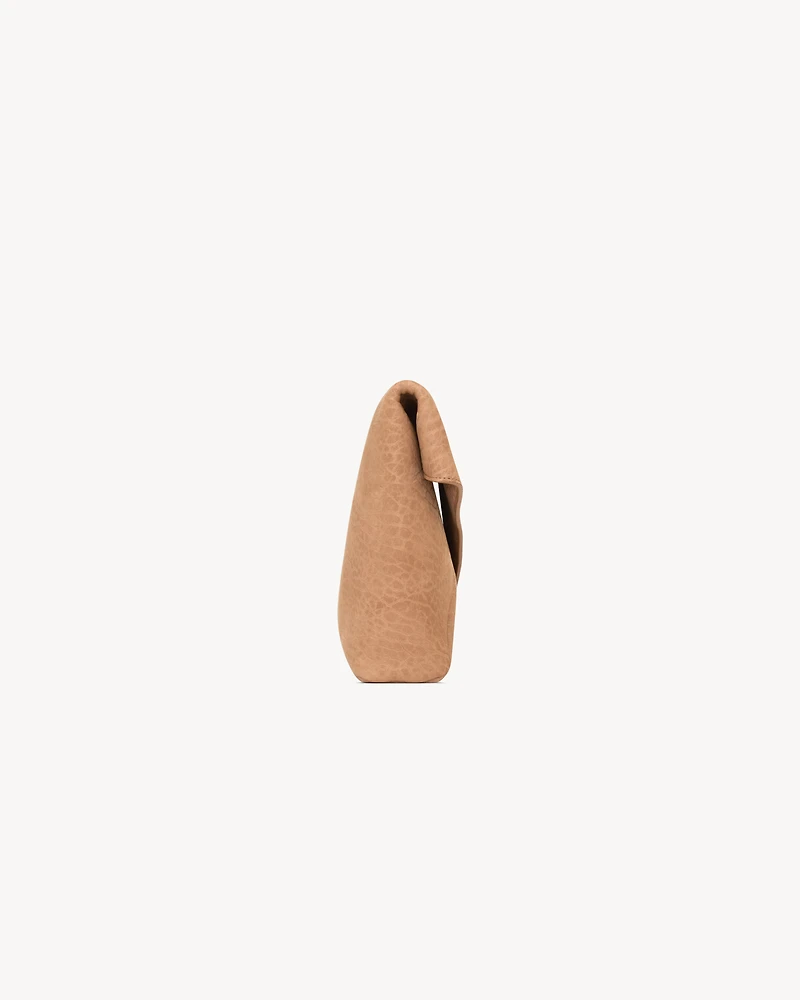 CASSANDRE large envelope pouch in nubuck