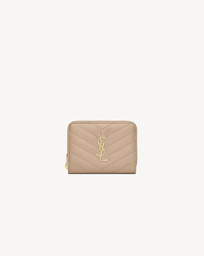 CASSANDRE MATELASSÉ compact zip around wallet in grain de poudre leather