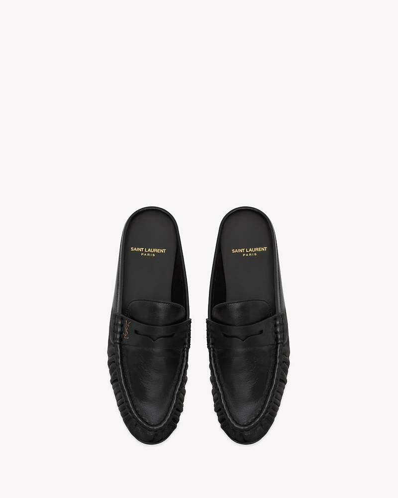 LE LOAFER mules shiny creased leather
