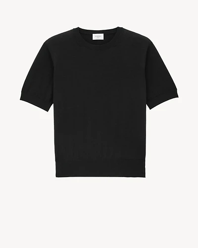 T-shirt sweater wool