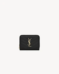 CASSANDRE MATELASSÉ compact zip around wallet in grain de poudre leather