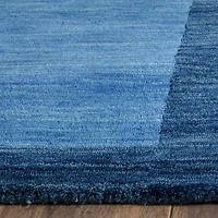 Safavieh Himalaya Collection Beckah Solid Runner Rug
