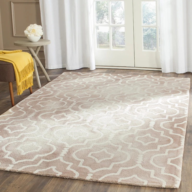 Safavieh Dip Dye Collection Devnet Geometric Area Rug