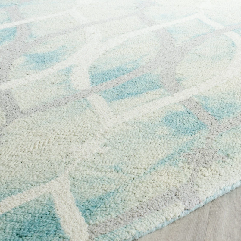 Safavieh Dip Dye Collection Harlan Geometric RoundArea Rug