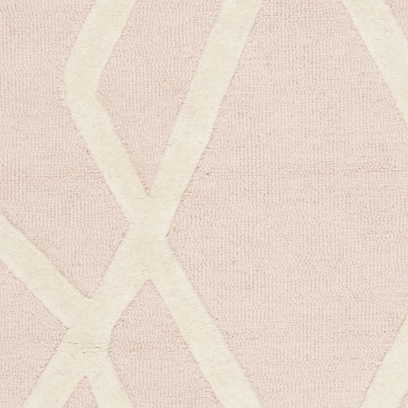 Safavieh Kids Collection Aubree Geometric Runner Rug