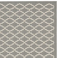 Safavieh Courtyard Collection Bora Geometric Indoor/Outdoor Area Rug