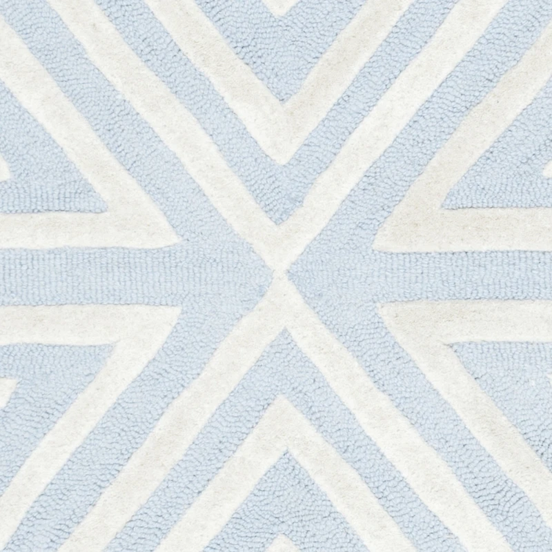 Safavieh Kids Collection Elijah Geometric Round Area Rug