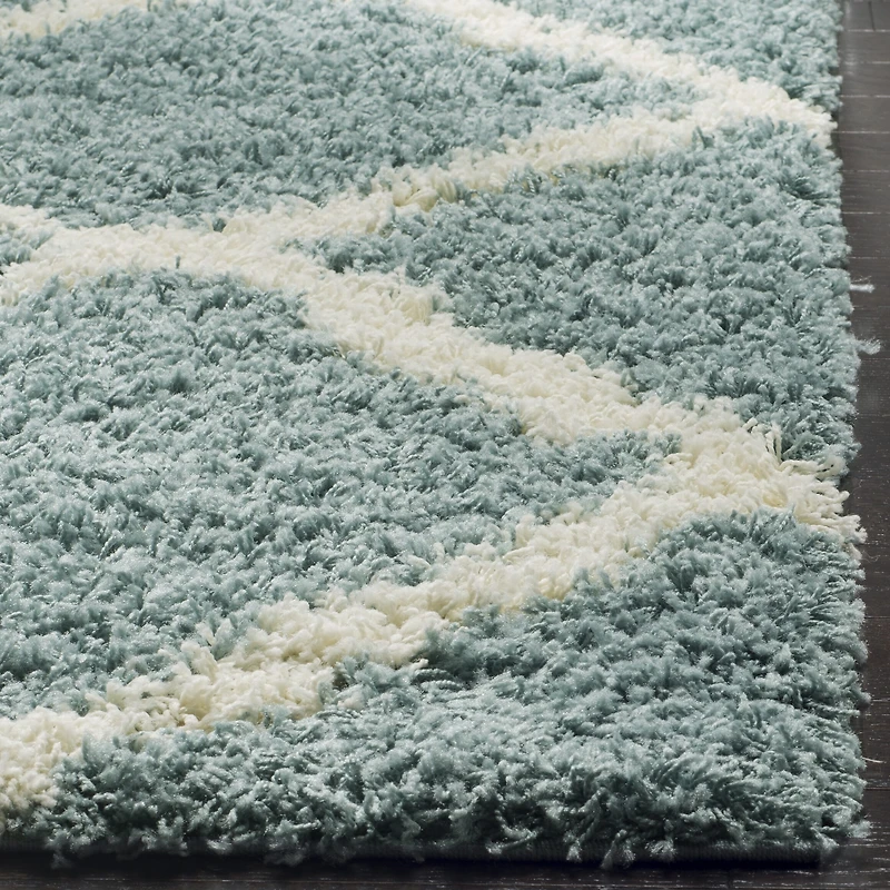 Safavieh Dallas Shag Collection Caris Geometric Square Area Rug