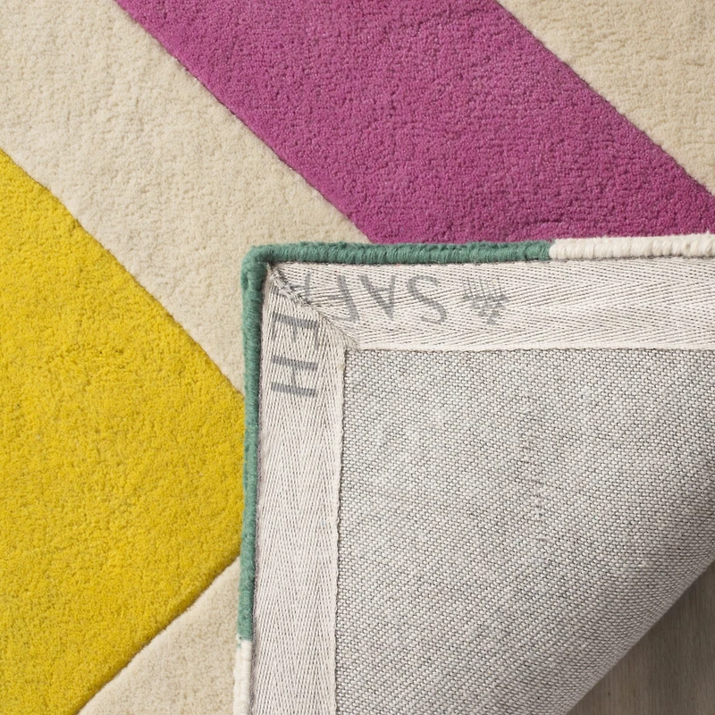 Safavieh Timson Abstract Hand Tufted Rectangular Rugs