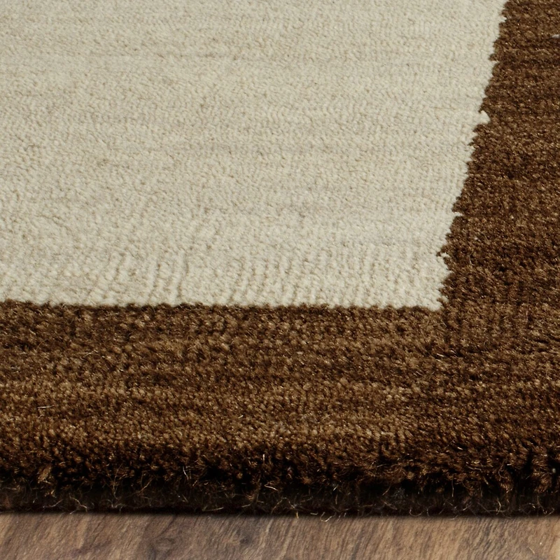 Safavieh Himalaya Collection Grozda Solid Area Rug