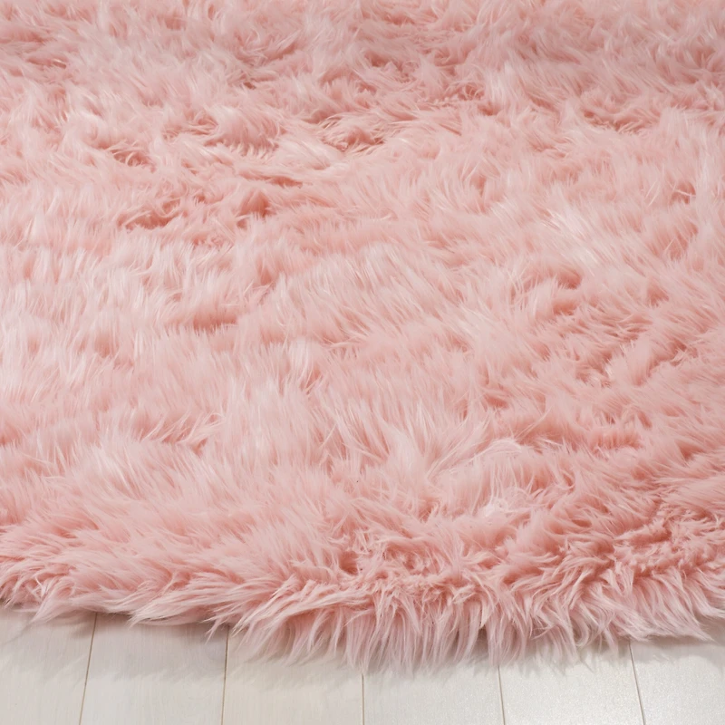 Safavieh Clarisse Solid Round Rugs