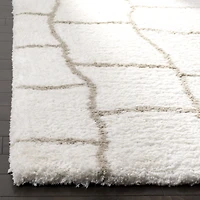 Safavieh Toronto Shag Collection Emerson Geometric Area Rug