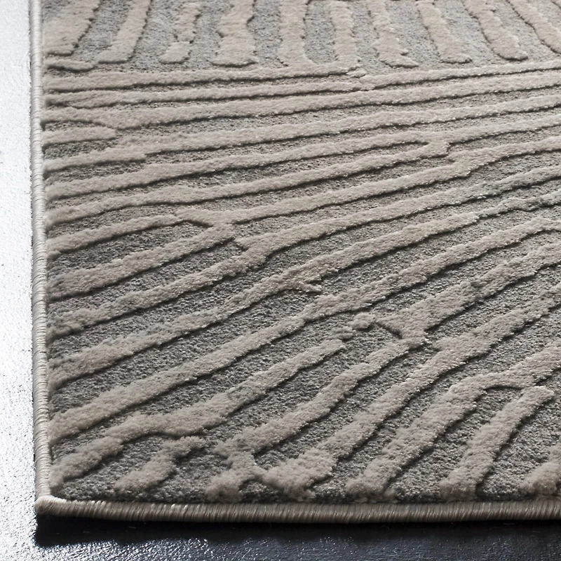 Safavieh Meadow Collection Elyse Geometric Area Rug