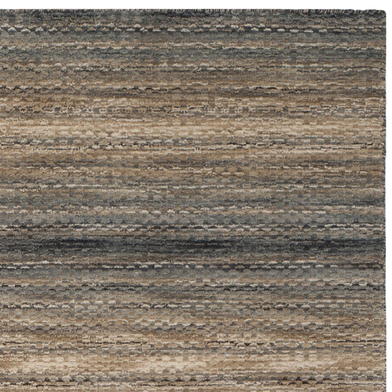 Safavieh Himalaya Collection Chelsey Striped Area Rug