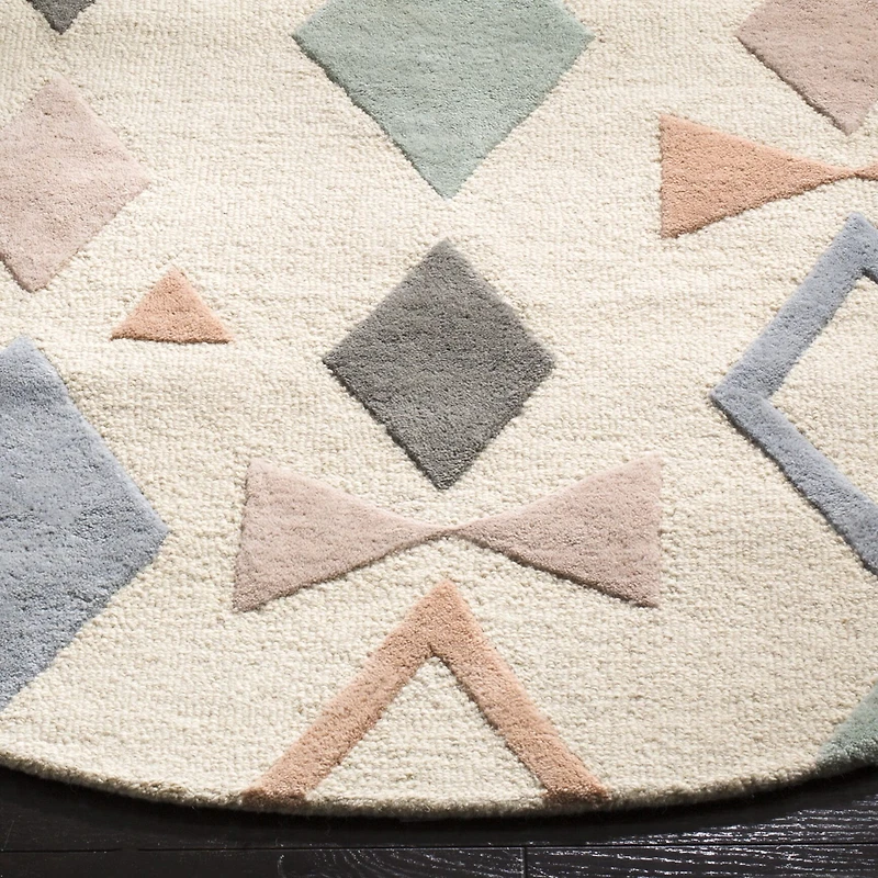 Safavieh Kids Collection Myron Geometric Round Area Rug
