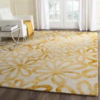Safavieh Dip Dye Collection Chloe Floral Area Rug