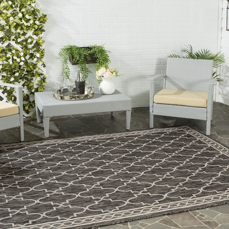 Safavieh Courtyard Collection Keeley Geometric Indoor/Outdoor Area Rug