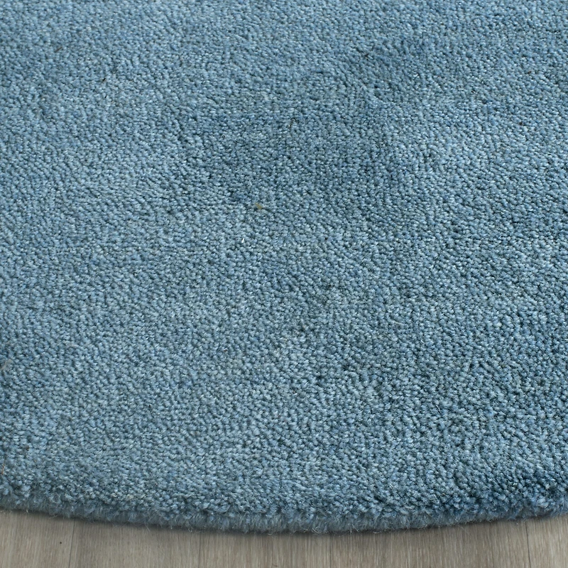 Safavieh Himalaya Collection Leptis Solid Round Area Rug