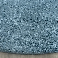 Safavieh Himalaya Collection Leptis Solid Round Area Rug