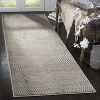 Safavieh Meadow Collection Elyse Geometric Runner Rug