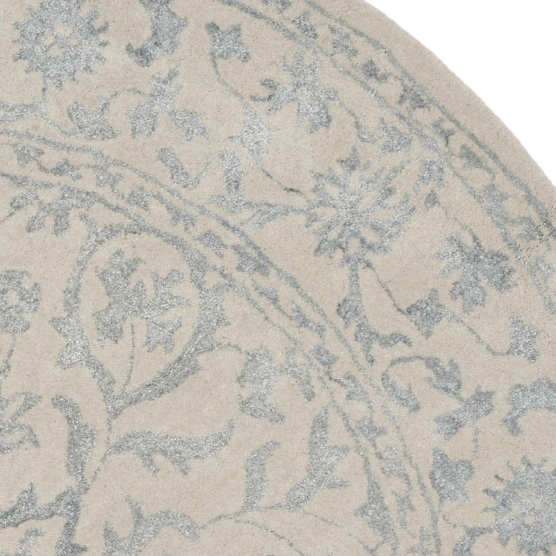 Safavieh Glamour Collection Apache Floral Round Area Rug