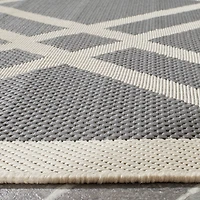 Safavieh Courtyard Collection Hannah Geometric Indoor/Outdoor Runner Rug