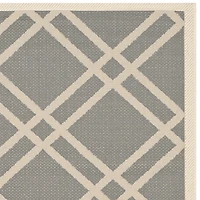 Safavieh Courtyard Collection Hannah Geometric Indoor/Outdoor Runner Rug