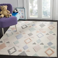 Safavieh Kids Collection Myron Geometric Area Rug