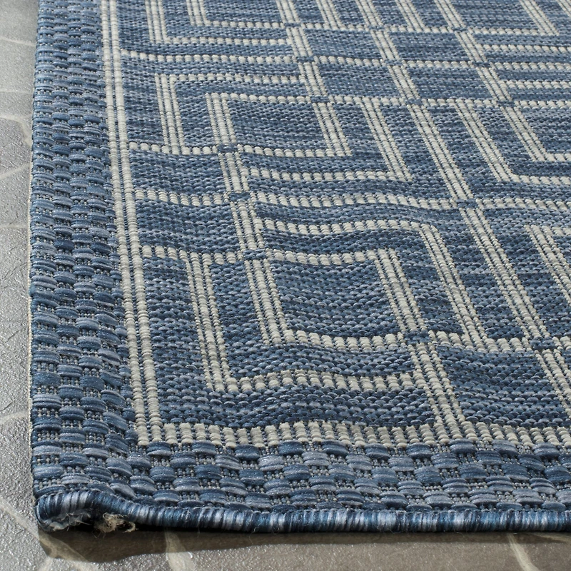 Safavieh Courtyard Collection Adelaide Geometric Indoor/Outdoor Square Area Rug
