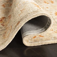 Safavieh Kelleigh Traditional Area Rug