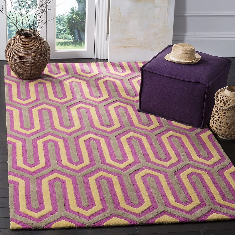 Safavieh Thom Geometric Hand Tufted Wool Rug