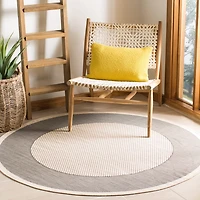 Safavieh Courtyard Collection Trina Bordered Indoor/Outdoor Round Area Rug