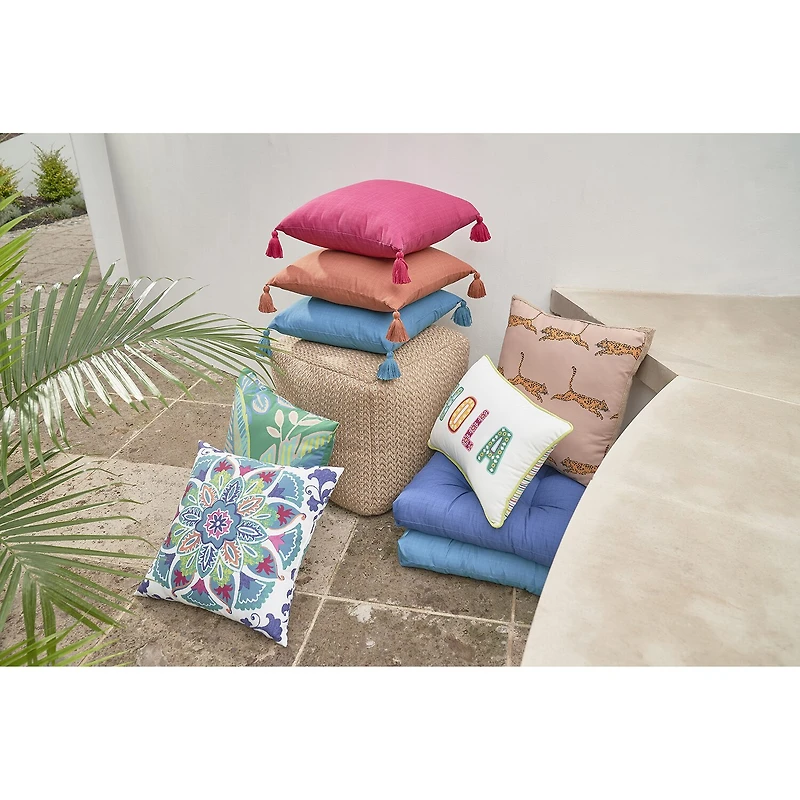 Distant Lands 18x18 Tufted Square Throw Pillow