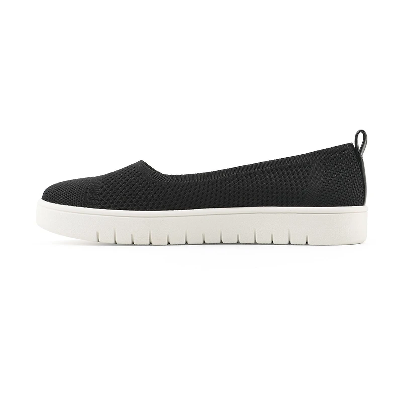 White Mountain Naveen Womens Almond Closed Toe Slip-On Shoe