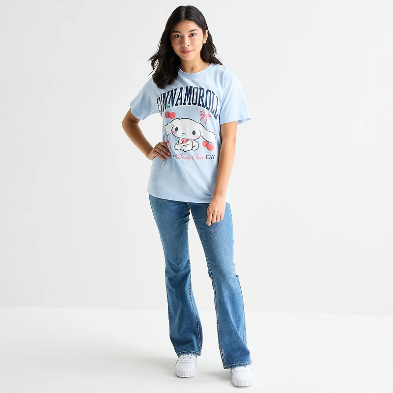 Grayson Threads, The Label Womens Juniors Short Sleeve Cinnamoroll Graphic T-Shirt