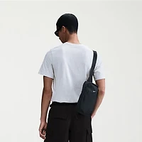 Nike Mens Crew Neck Short Sleeve Embroidered Active T-Shirt