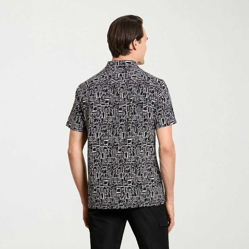 Van Heusen Weekend Mens Short Sleeve Camp Shirt