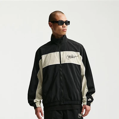 Nike Club Mens Big and Tall Lightweight Windbreaker