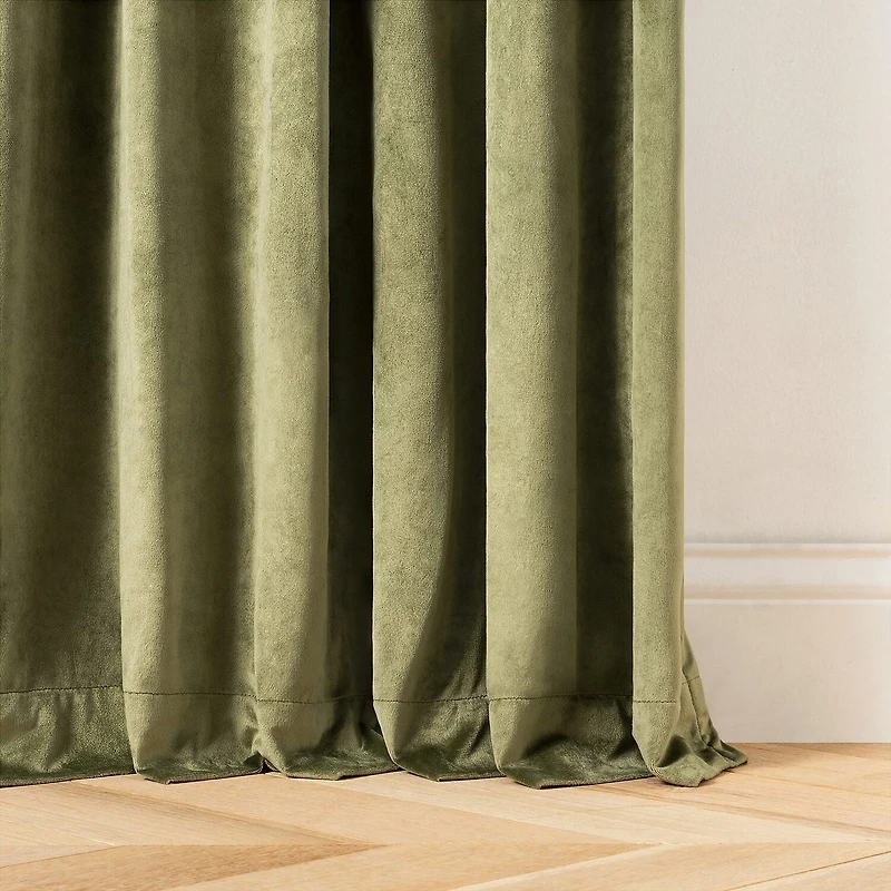 Martha Stewart Martha'S Velvet Back Tab Room Darkening Set of 2 Curtain Panel