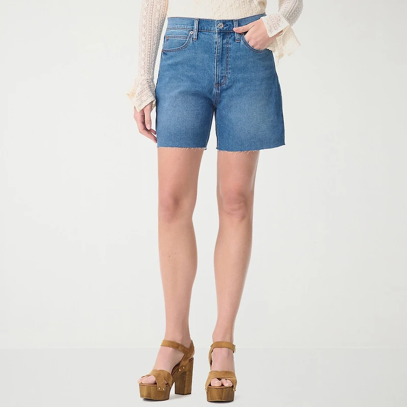 JS Jessica Simpson Womens 5 1/2" High Rise Bermuda Short