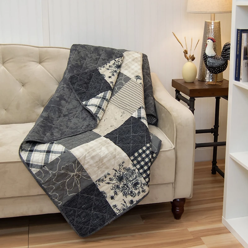 Donna Sharp Augusta Washable Hypoallergenic Midweight Throw