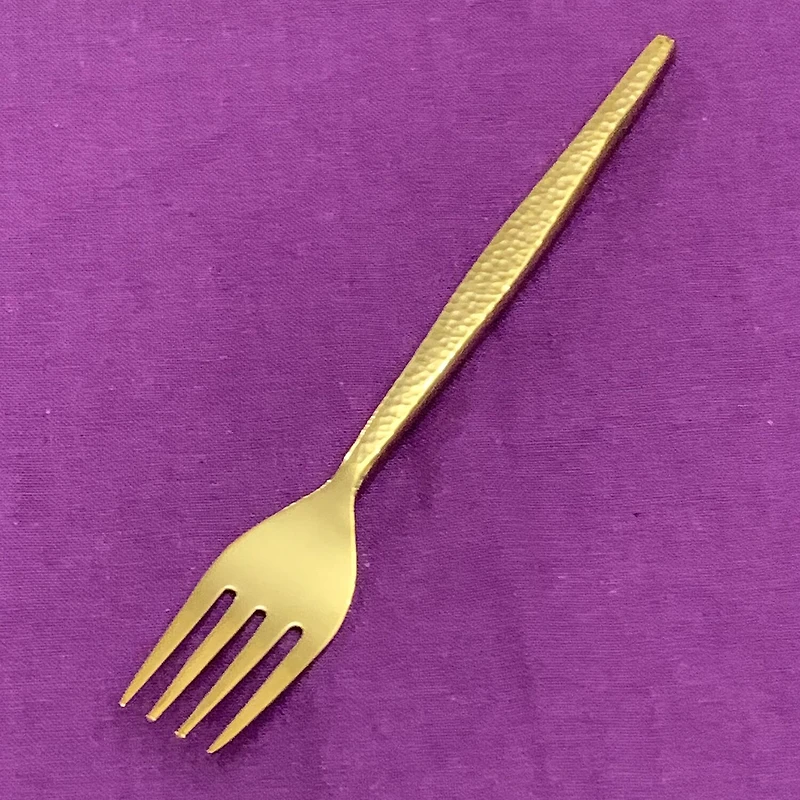 Vibhsa Golden Hammared 20-pc. Flatware Set