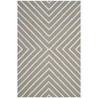 Safavieh Kids Collection Seachlann Geometric Area Rug