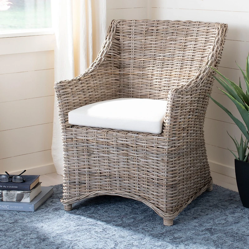 Ventura Arm Chair