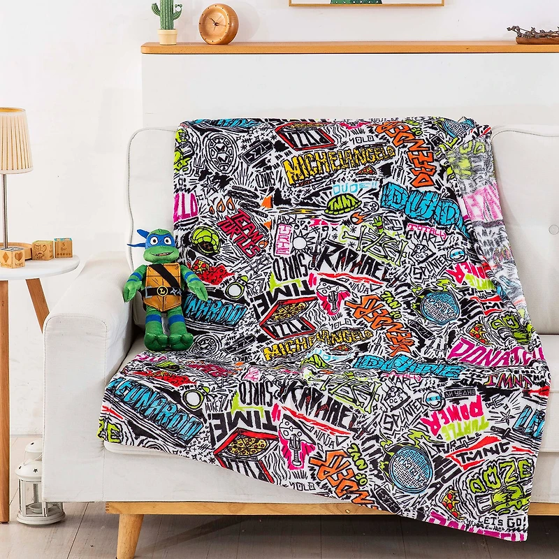 Northwest Teenage Mutant Ninja Turtles Hugger Lightweight Throw