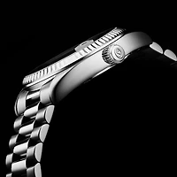 Stuhrling Mens Silver Tone Stainless Steel Bracelet Watch
